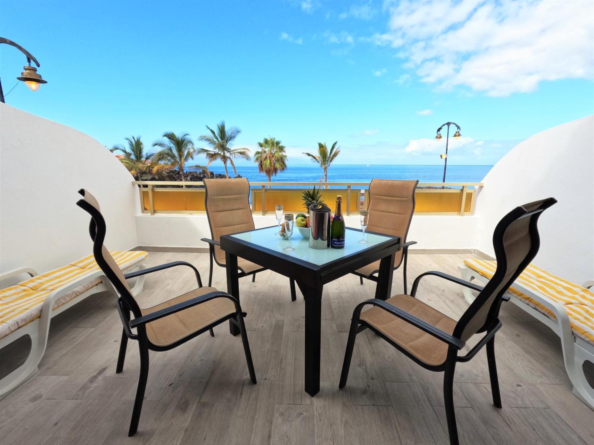 פוארטו דה סנטיאגו Beautiful Sunset Apartment מראה חיצוני תמונה